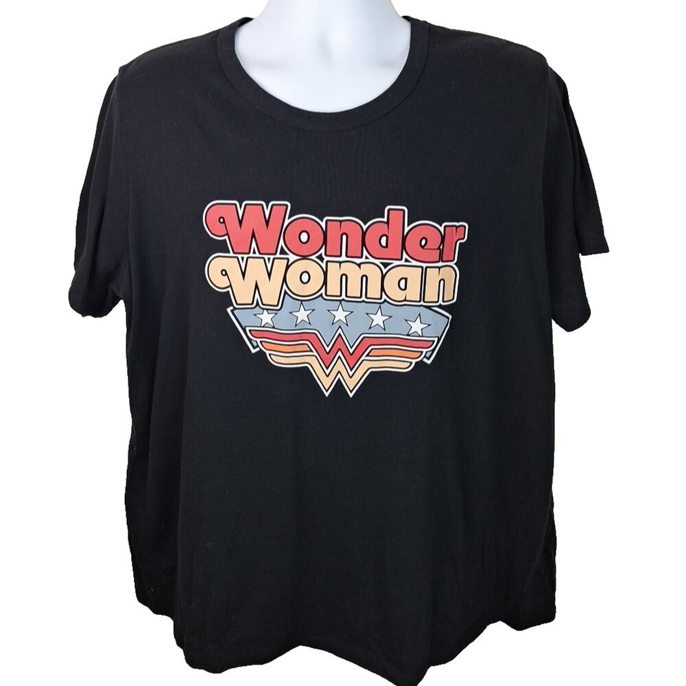 Woman's Wonder Woman Graphic T-Shirt Black Short Sleeve Size XXL (20)